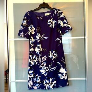 Women’s dress size small
